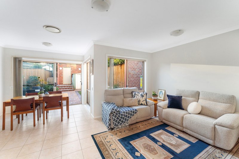 Photo - 7 Aurora Drive, St Ives NSW 2075 - Image 5