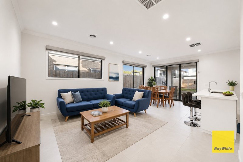 Photo - 7 Bagaram Drive, Tarneit VIC 3029 - Image 8