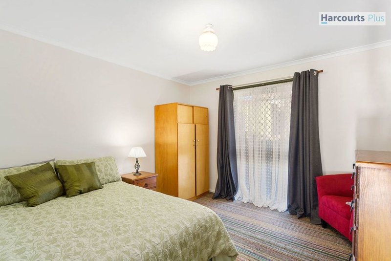 Photo - 7 Balandra Street, Hallett Cove SA 5158 - Image 17