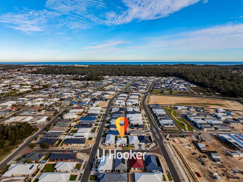 Photo - 7 Ballas Approach, Dalyellup WA 6230 - Image 16