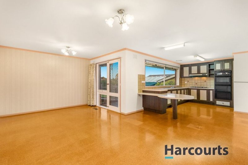 Photo - 7 Bambara Street, Wantirna VIC 3152 - Image 3