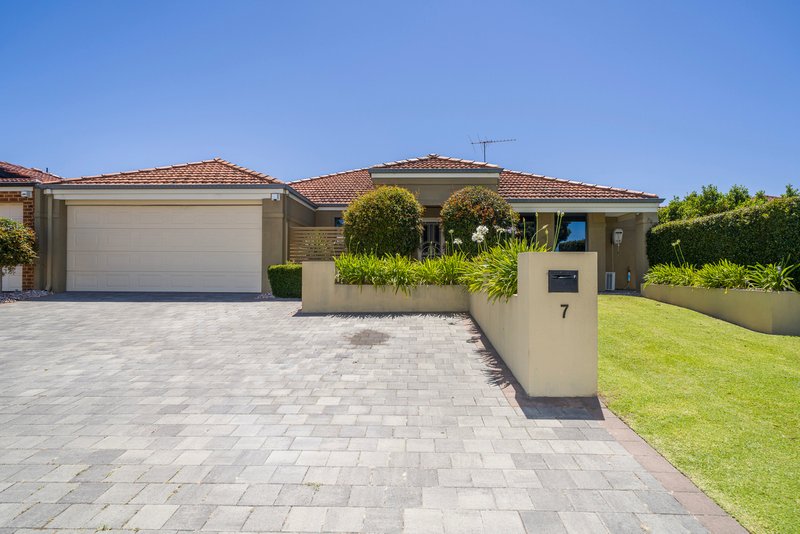 Photo - 7 Bandin Place, Maida Vale WA 6057 - Image 27