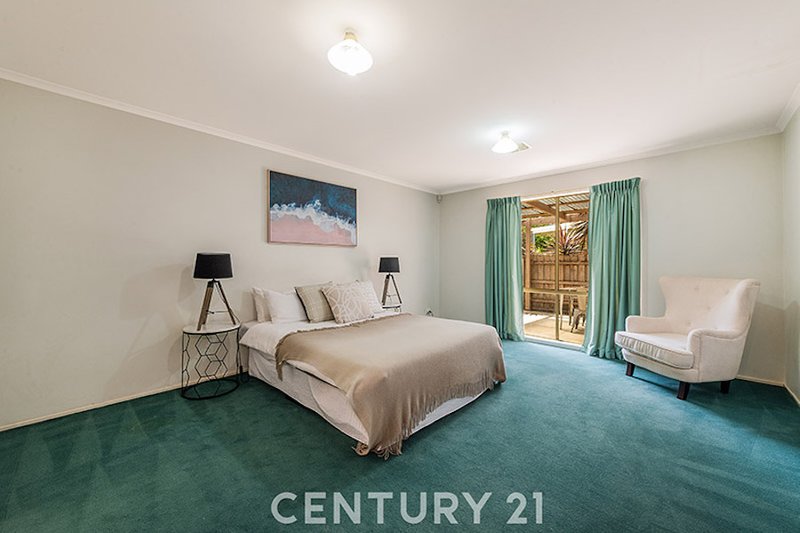 Photo - 7 Banjo Paterson Avenue, Oakleigh East VIC 3166 - Image 7