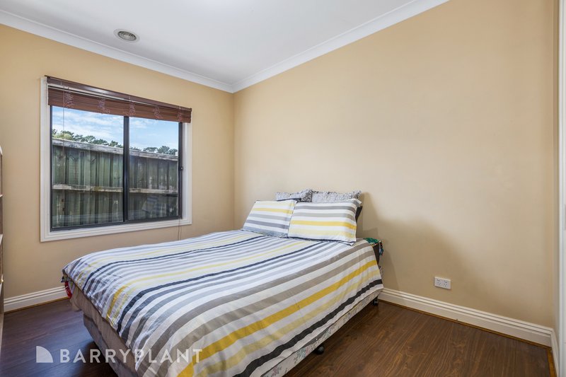 Photo - 7 Banksia Place, Wallan VIC 3756 - Image 9