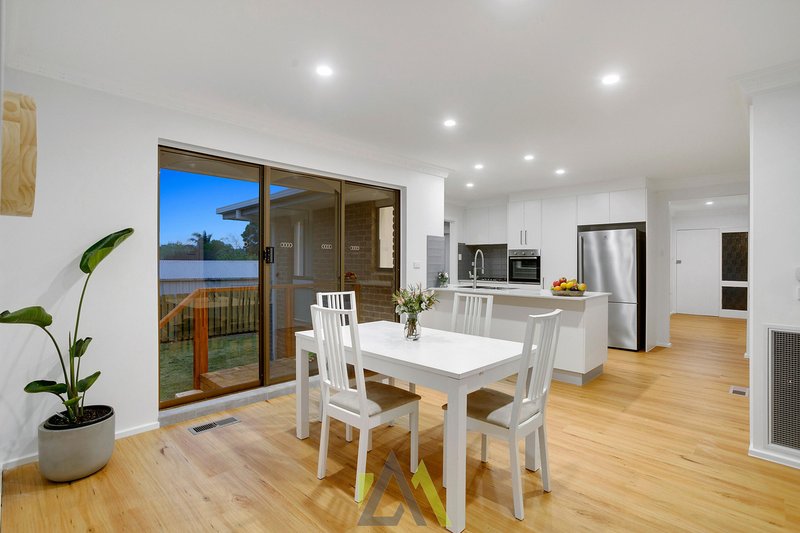 Photo - 7 Banyule Court, Frankston South VIC 3199 - Image 6