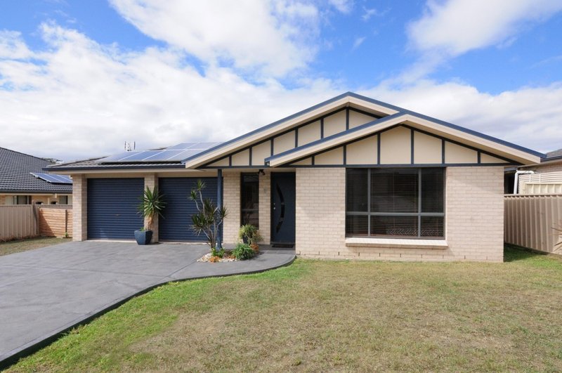 7 Barbata Grove, South Nowra NSW 2541