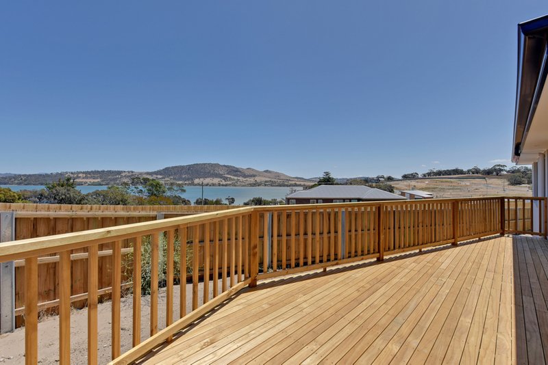 Photo - 7 Barilla Court, Midway Point TAS 7171 - Image 3