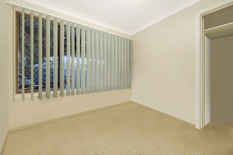 Photo - 7 Barlee Place, Aspley QLD 4034 - Image 10