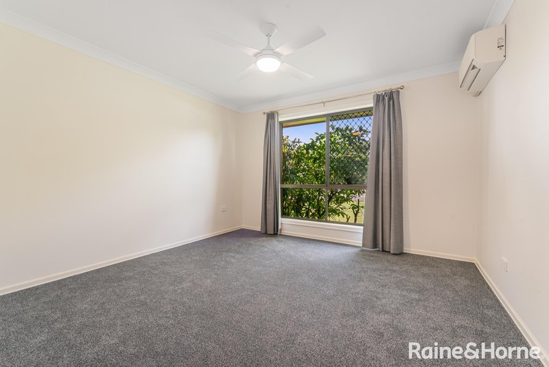 Photo - 7 Barnard Street, Carindale QLD 4152 - Image 10