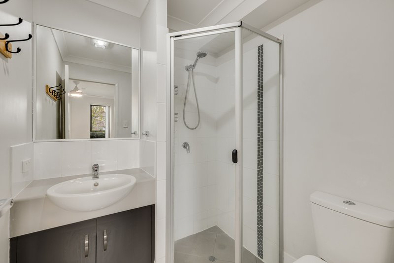 Photo - 7 Barron Lane, Glenvale QLD 4350 - Image 7