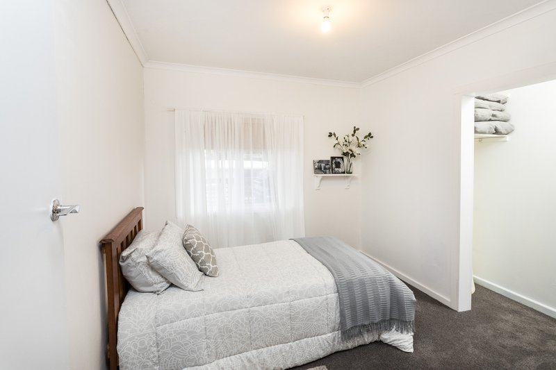 Photo - 7 Bartlett Street, Tatura VIC 3616 - Image 16