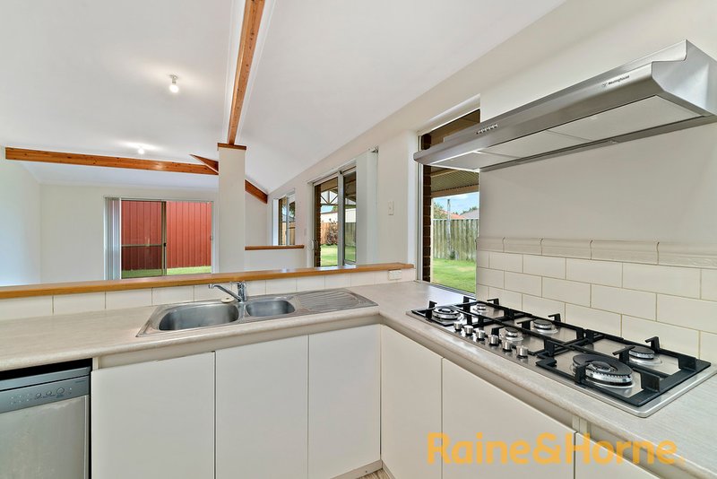 Photo - 7 Barton Drive, Australind WA 6233 - Image 6