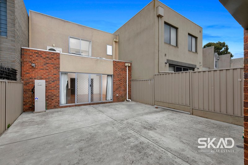 Photo - 7 Basalt Terrace, Epping VIC 3076 - Image 12