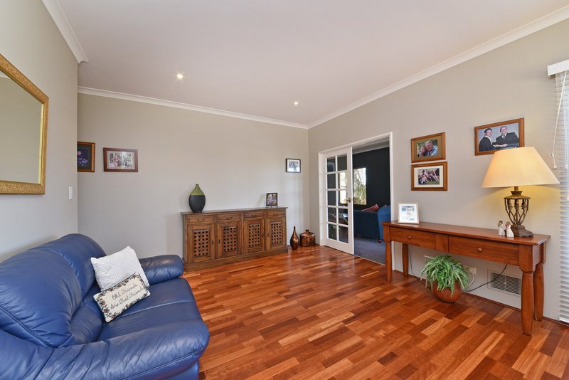 Photo - 7 Bass Chase, Yanchep WA 6035 - Image 11