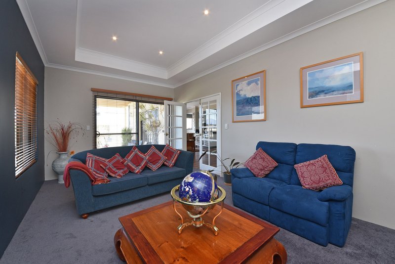 Photo - 7 Bass Chase, Yanchep WA 6035 - Image 15