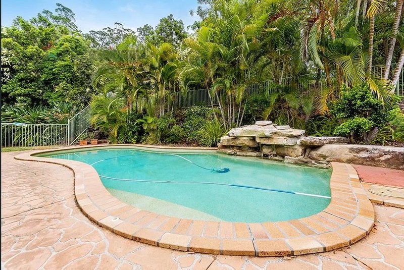 Photo - 7 Basswood Court, Bonogin QLD 4213 - Image 1