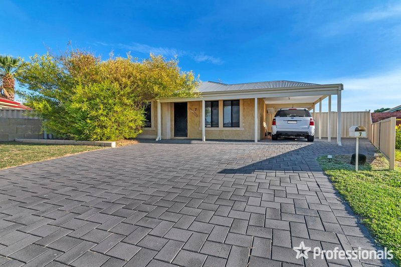 7 Batavia Court, Port Kennedy WA 6172