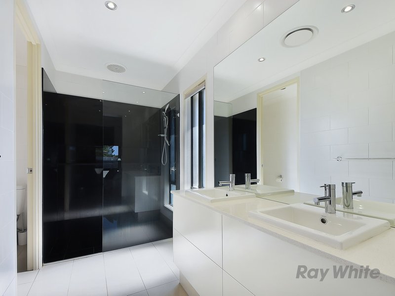 Photo - 7 Baybreeze Crescent, Murrumba Downs QLD 4503 - Image 13