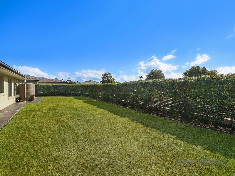 Photo - 7 Baybreeze Crescent, Murrumba Downs QLD 4503 - Image 22