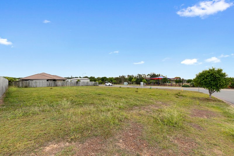 Photo - 7 Bayridge Heights, Nikenbah QLD 4655 - Image 3