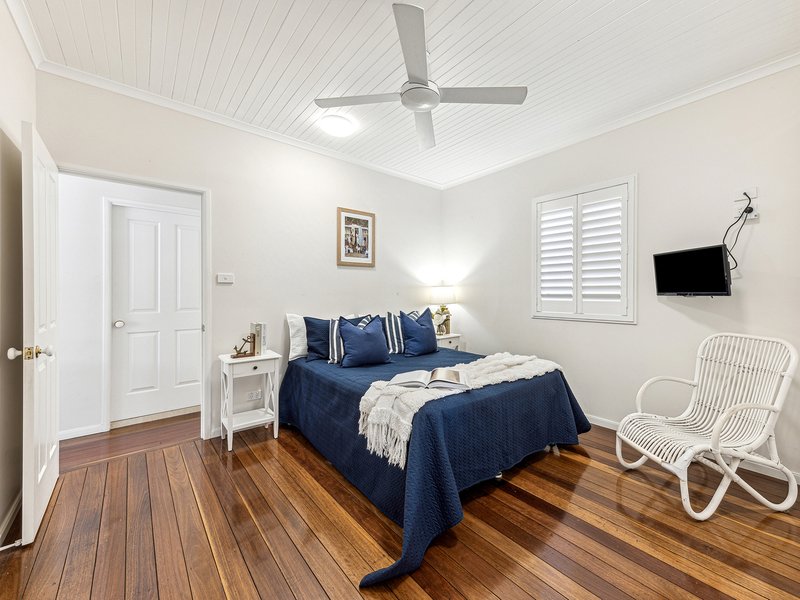 Photo - 7 Beach Street, Yamba NSW 2464 - Image 9