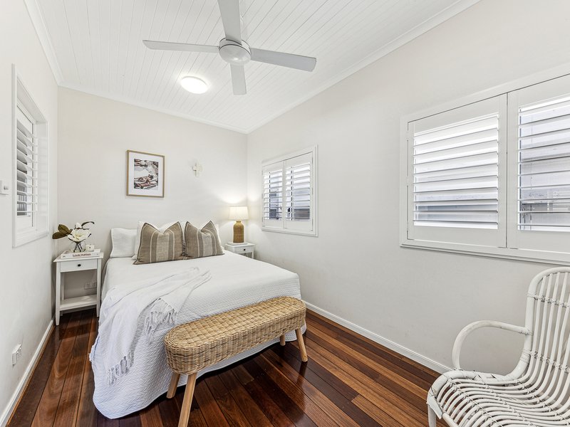 Photo - 7 Beach Street, Yamba NSW 2464 - Image 10