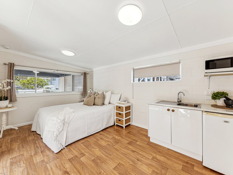 Photo - 7 Beach Street, Yamba NSW 2464 - Image 13