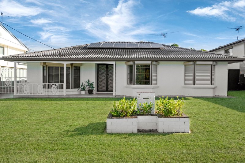 Photo - 7 Beacon Crescent, Newport QLD 4020 - Image 19