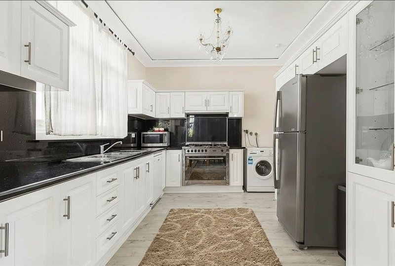 Photo - 7 Beacon Hill Road, Beacon Hill NSW 2100 - Image 6