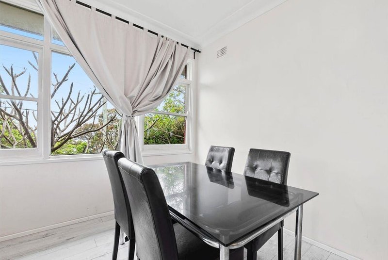 Photo - 7 Beacon Hill Road, Beacon Hill NSW 2100 - Image 7
