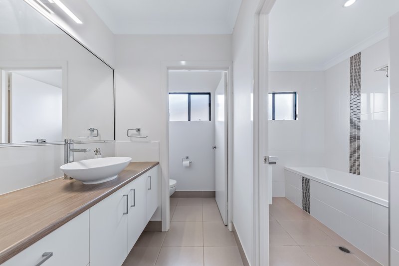 Photo - 7 Beames Crescent, Cannon Valley QLD 4800 - Image 13