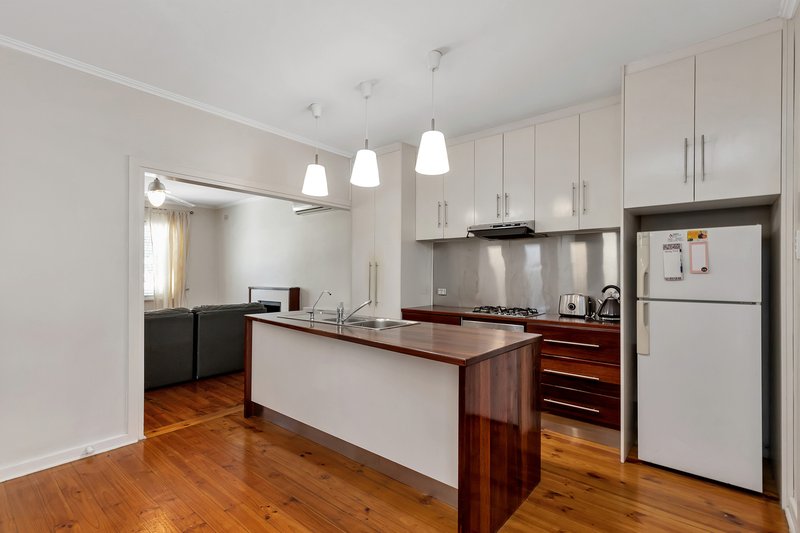 Photo - 7 Beatty Street, Flinders Park SA 5025 - Image 5