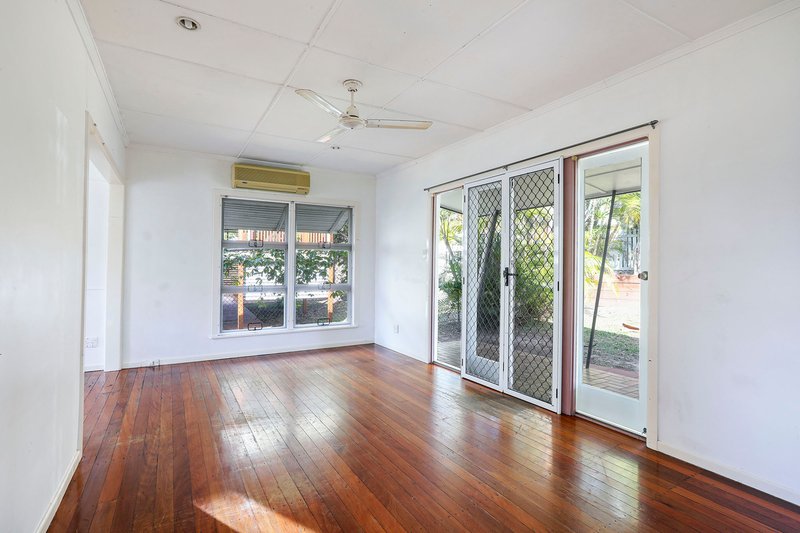 Photo - 7 Beatty Street, Southport QLD 4215 - Image 8