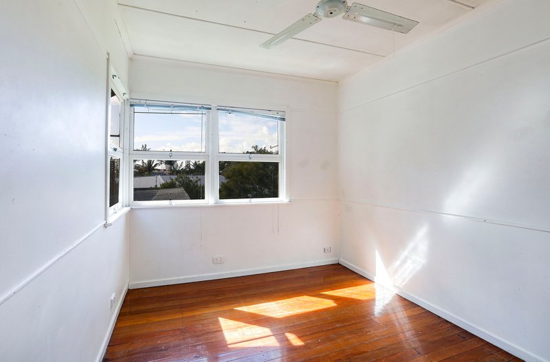 Photo - 7 Beatty Street, Southport QLD 4215 - Image 10