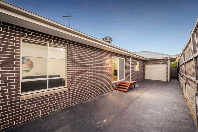 Photo - 7 Beau Vista Drive, Craigieburn VIC 3064 - Image 11