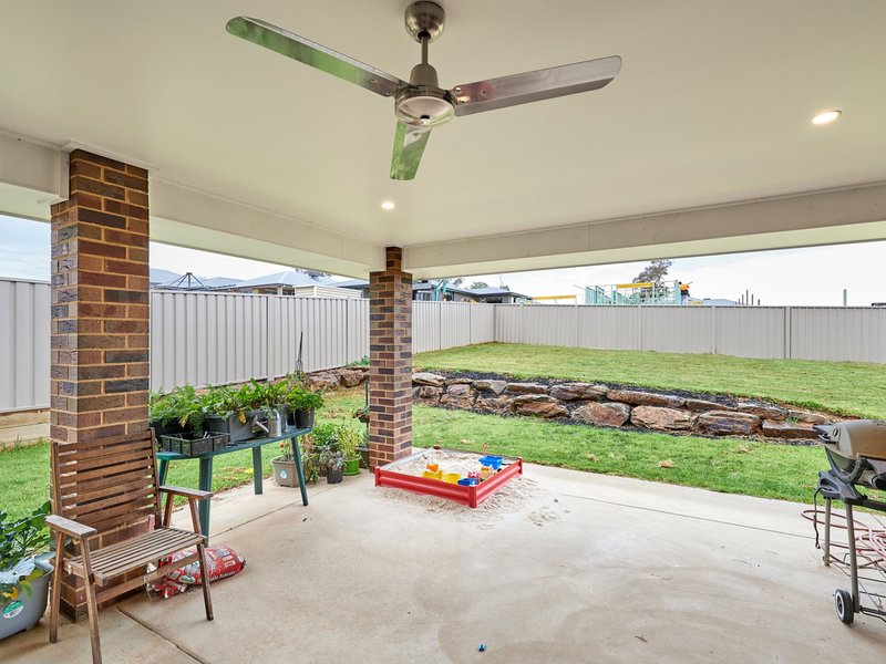 Photo - 7 Beaurepaire Street, Boorooma NSW 2650 - Image 10