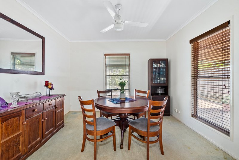 Photo - 7 Beenwerrin Crescent, Capalaba QLD 4157 - Image 7