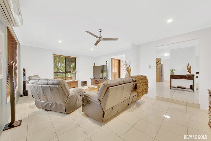 Photo - 7 Beezley Street, Glen Eden QLD 4680 - Image 14