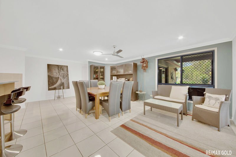 Photo - 7 Beezley Street, Glen Eden QLD 4680 - Image 16