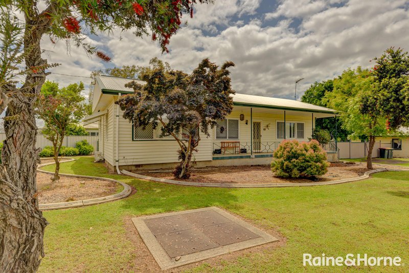 7 Begonia Street, Tamworth NSW 2340