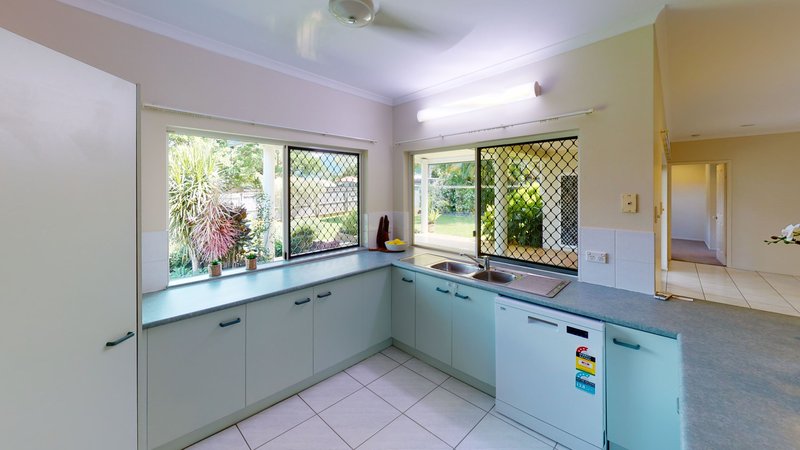 Photo - 7 Bellbush Close, Mount Sheridan QLD 4868 - Image 12