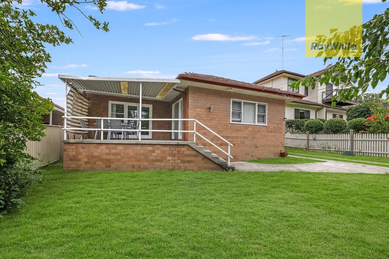 7 Belmore Street East , Oatlands NSW 2117