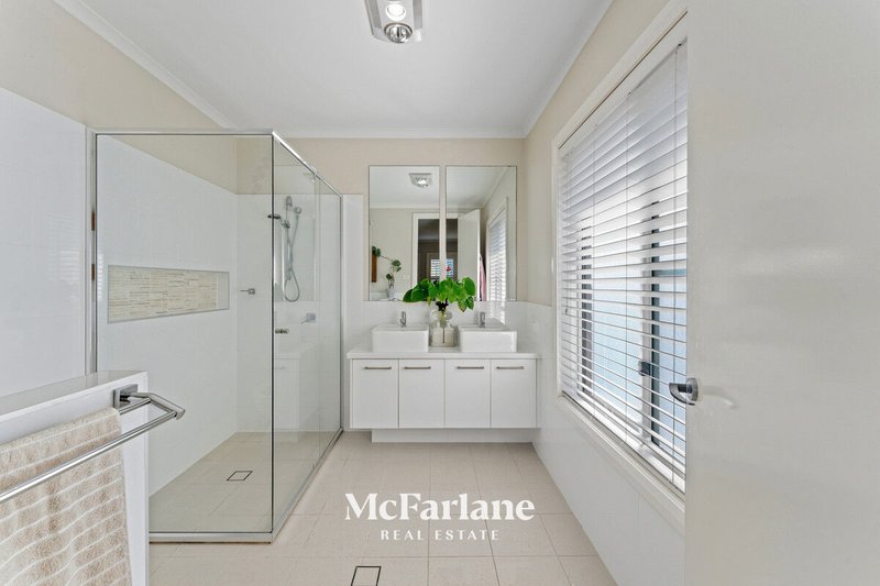 Photo - 7 Beluga Drive, Cameron Park NSW 2285 - Image 10