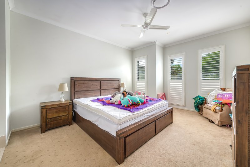 Photo - 7 Ben Dalley Drive, Helensvale QLD 4212 - Image 8