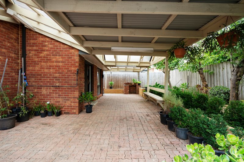 Photo - 7 Benambra Street, Oakleigh South VIC 3167 - Image 10