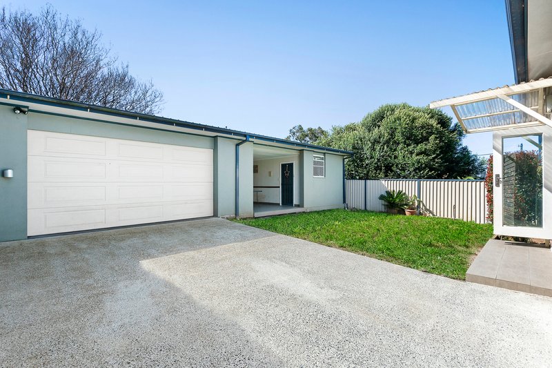 Photo - 7 Berring Avenue, Roselands NSW 2196 - Image 9