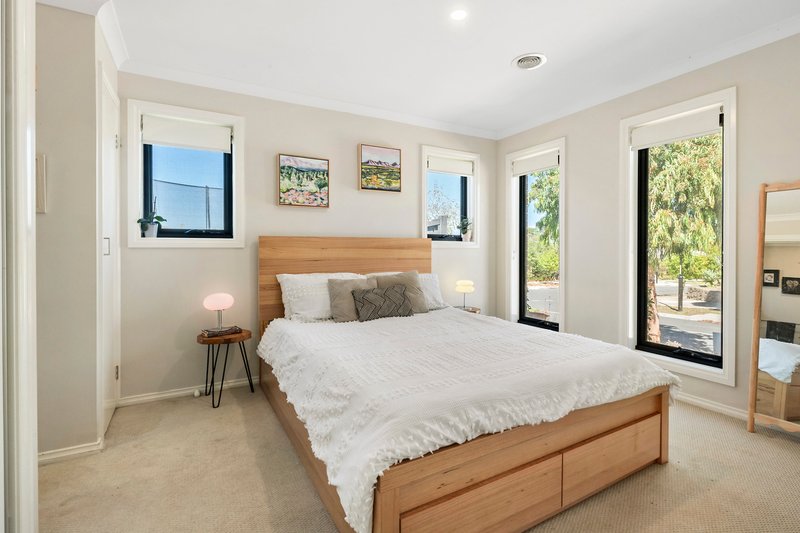 Photo - 7 Berth Street, Doreen VIC 3754 - Image 2