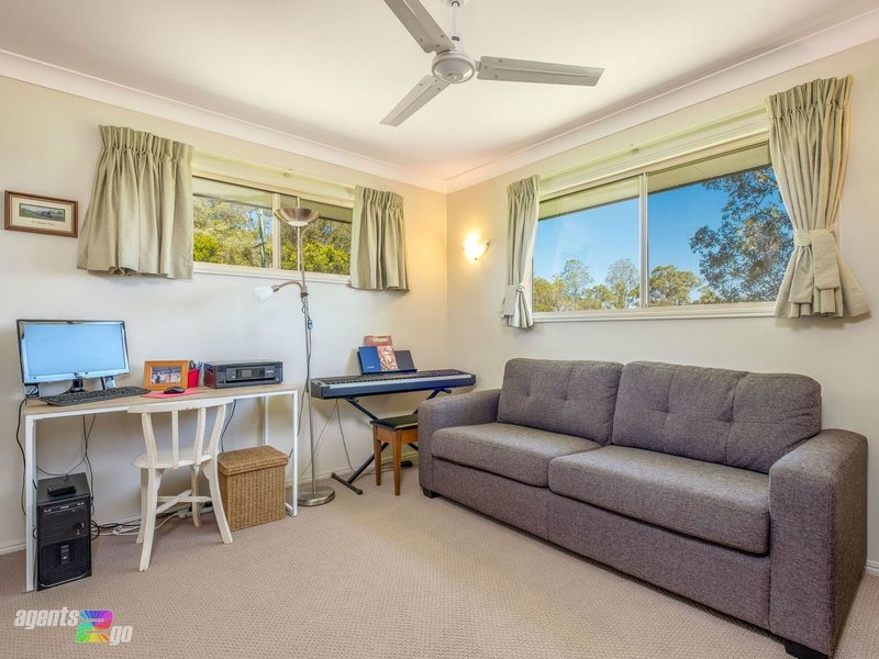 Photo - 7 Bethongabel Court, Southside QLD 4570 - Image 15