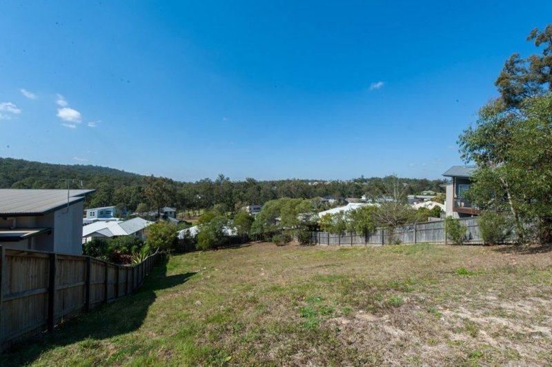 7 Betula Crescent, Brookwater QLD 4300