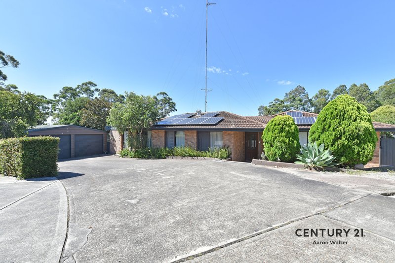 7 Bilba Crescent, Maryland NSW 2287